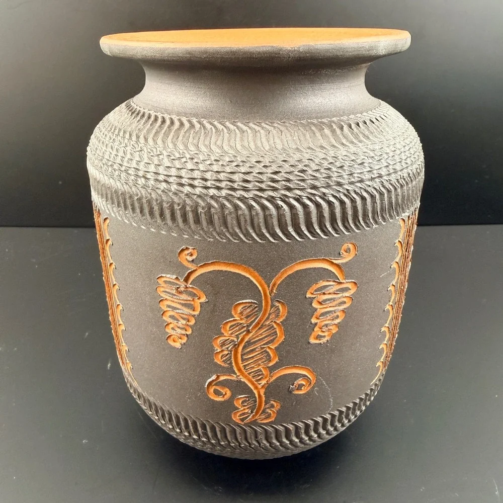 Vintage German Sgraffito Studio Pottery Jar Handarbeit Black Terracotta